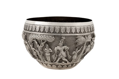 Lot 123 - A late 19th / early 20th century Anglo – Indian unmarked silver bowl, probably Poona circa 1900