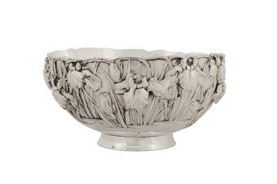 Lot 201 - An early 20th century Japanese silver bowl, Yokohama circa 1920 by Kurokawa, retailed by Kuhn and Komor (est. 1894)