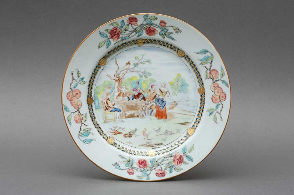 Lot 38 - A CHINESE EXPORT FAMILLE ROSE 'CARD PLAYERS' DISH AFTER DAVID TENIERS