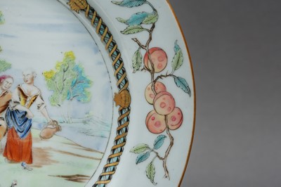 Lot 38 - A CHINESE EXPORT FAMILLE ROSE 'CARD PLAYERS' DISH AFTER DAVID TENIERS