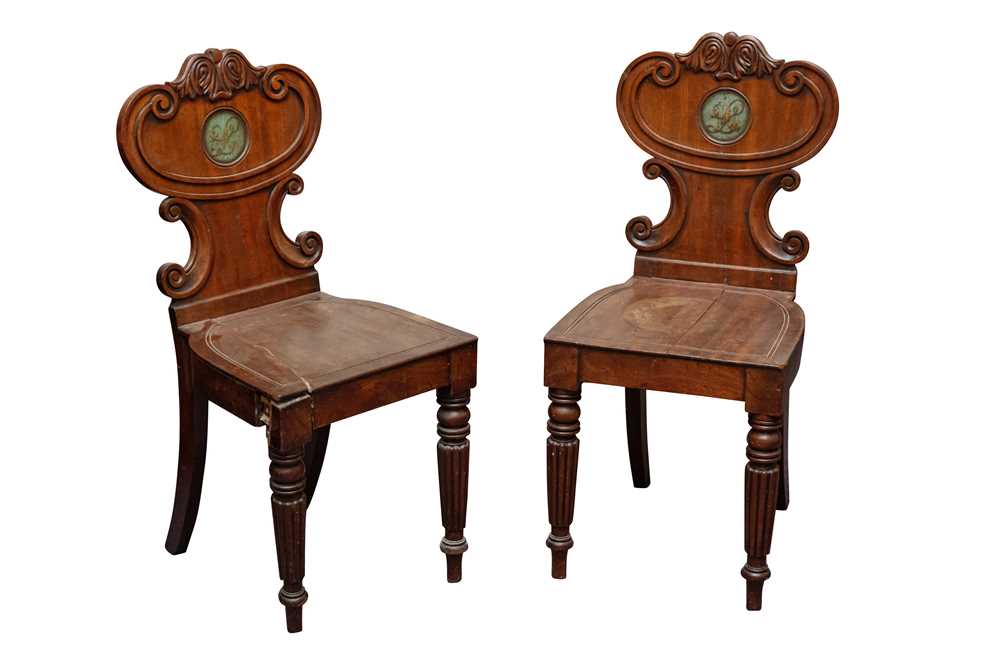 Lot 422 - A PAIR OF WILLIAM IV HALL CHAIRS