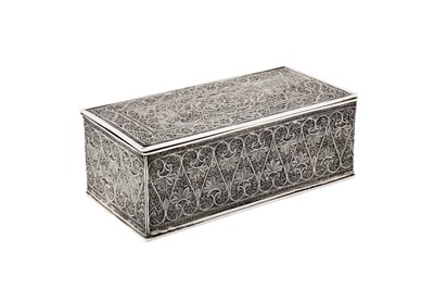 Lot 85 - A late 19th / early 20th century Anglo – Indian unmarked silver filigree box, Cuttack circa 1900