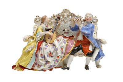 Lot 101 - A MEISSEN PORCELAIN FIGURAL GROUP DEPICTING TWO 18TH CENTURY MUSICIANS,  20TH CENTURY