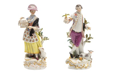 Lot 99 - A PAIR OF MEISSEN PORCELAIN FIGURES OF A SHEPHERD AND SHEPHERDESS, LATE 19TH/EARLY 20TH CENTURY