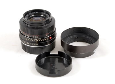 Lot 156 - Leitz 35mm f2.8 Elmarit-R Wide Angle Lens.