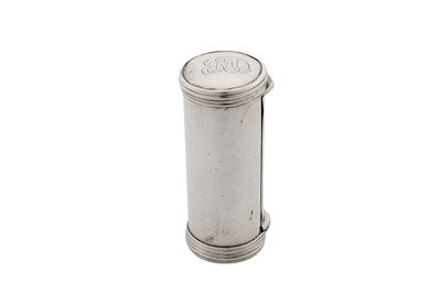 Lot 9 - A George III sterling silver nutmeg grater by Peter and William Bateman