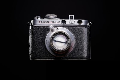 Lot 194 - An Ensign Multex Model O Rangefinder Camera with 53mm f/1.9 Ross Xpres Lens