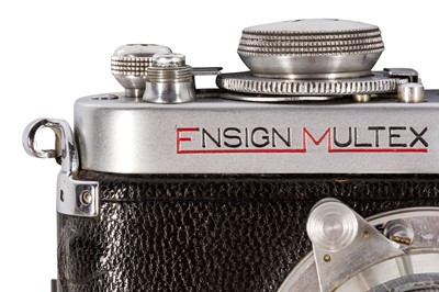 Lot 194 - An Ensign Multex Model O Rangefinder Camera with 53mm f/1.9 Ross Xpres Lens