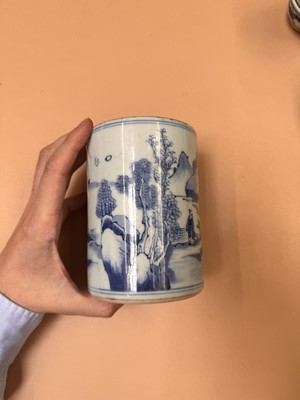 Lot 430 - A CHINESE BLUE AND WHITE 'LANDSCAPE' BRUSH POT, BITONG