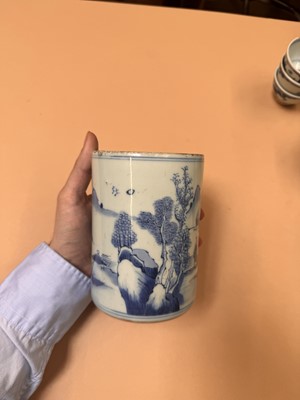 Lot 430 - A CHINESE BLUE AND WHITE 'LANDSCAPE' BRUSH POT, BITONG