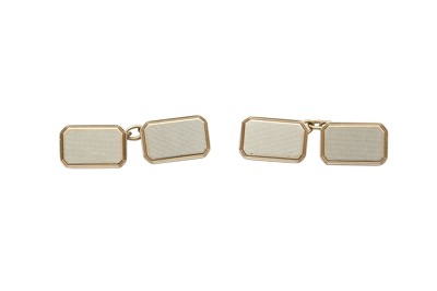 Lot 281 - A PAIR OF CUFFLINKS