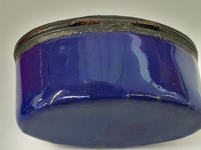 Lot 170 - A BILSTON ENAMEL NELSON PATCH BOX, LATE 18TH CENTURY/EARLY 19TH CENTURY