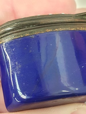 Lot 170 - A BILSTON ENAMEL NELSON PATCH BOX, LATE 18TH CENTURY/EARLY 19TH CENTURY