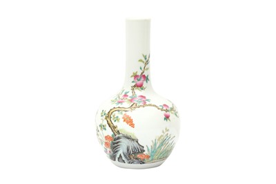 Lot 318 - A CHINESE FAMILLE-ROSE 'PEACHES' VASE