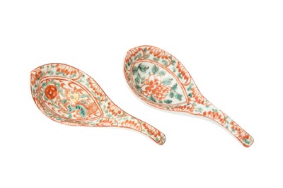 Lot 427 - TWO CHINESE WUCAI SPOONS