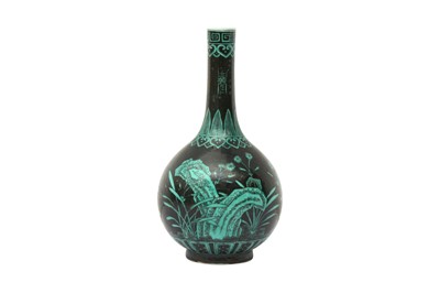 Lot 474 - A CHINESE FAMILLE-NOIRE 'BLOSSOMS' VASE