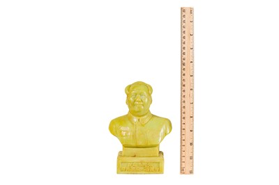 Lot 156 - Bust of Chairman Mao