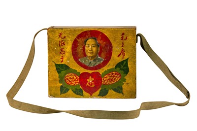 Lot 202 - A Chinese ‘Chairman Mao’ Satchel