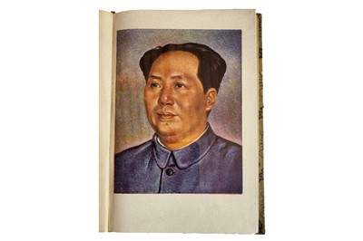 Lot 8 - Mao Tse-Tung (Zedong.): Photograph of Mao