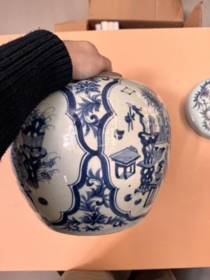 Lot 234 - A LARGE CHINESE BLUE AND WHITE 'HUNDRED ANTIQUES' JAR AND COVER