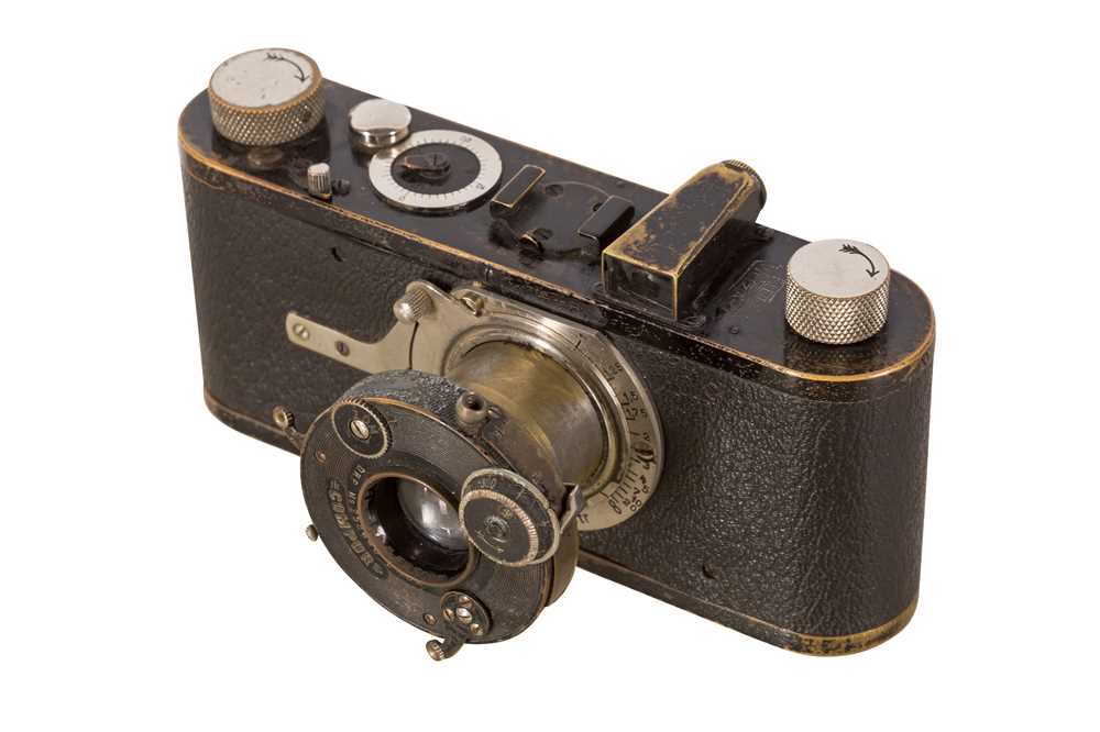 Lot 166 - A Leica I Mod B Dial Set Compur Camera