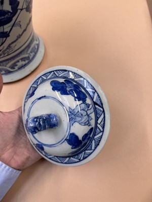 Lot 460 - A CHINESE BLUE AND WHITE BALUSTER VASE AND COVER