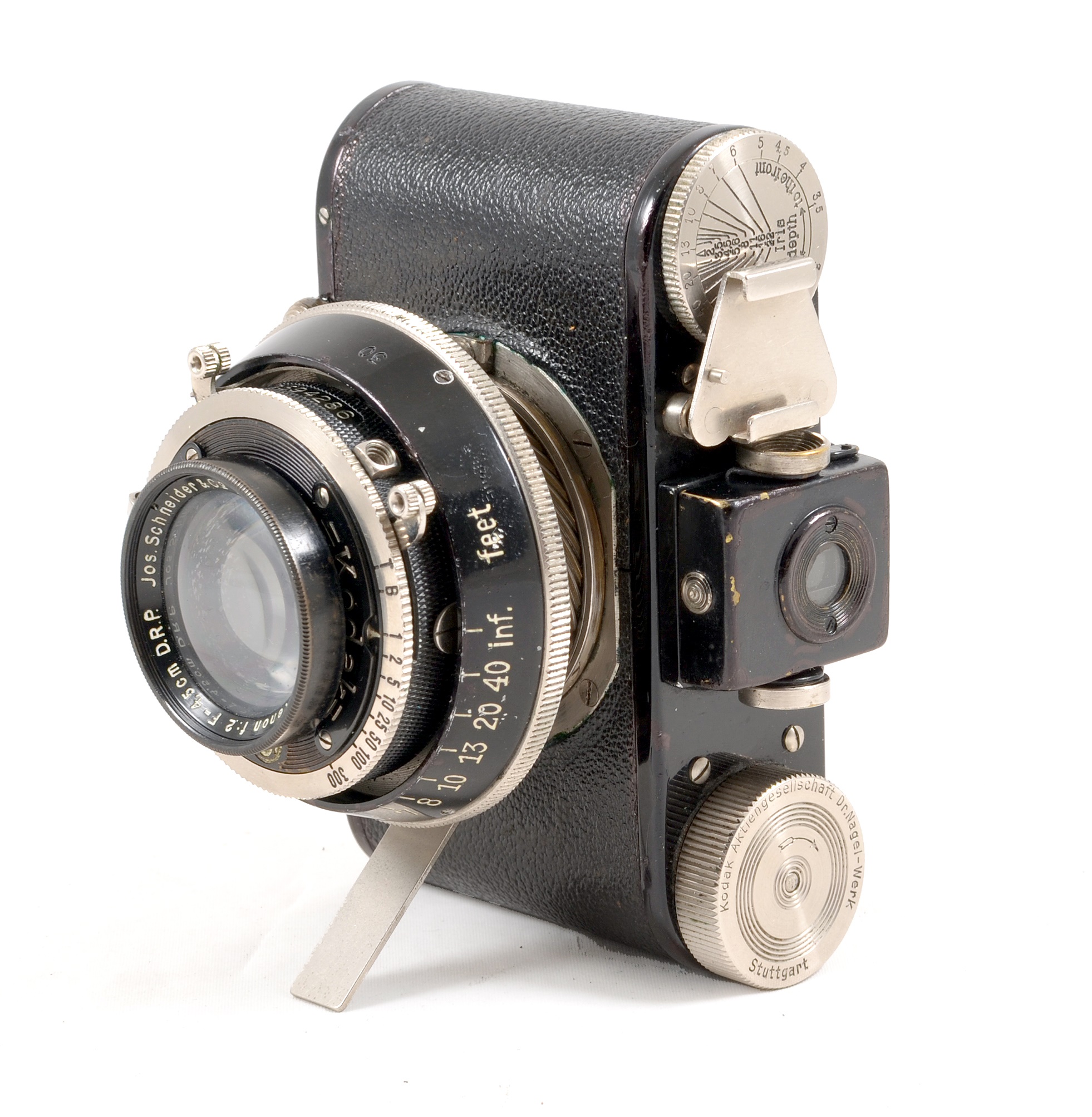 Lot 135 - Nagel Pupille 127 Camera Outfit with Leica