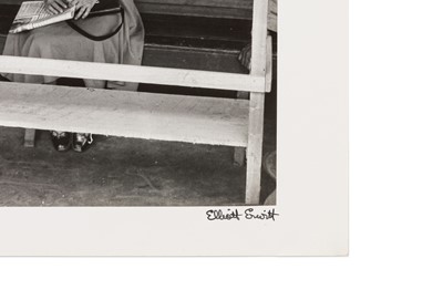 Lot 168 - Elliott Erwitt (1928-2023)