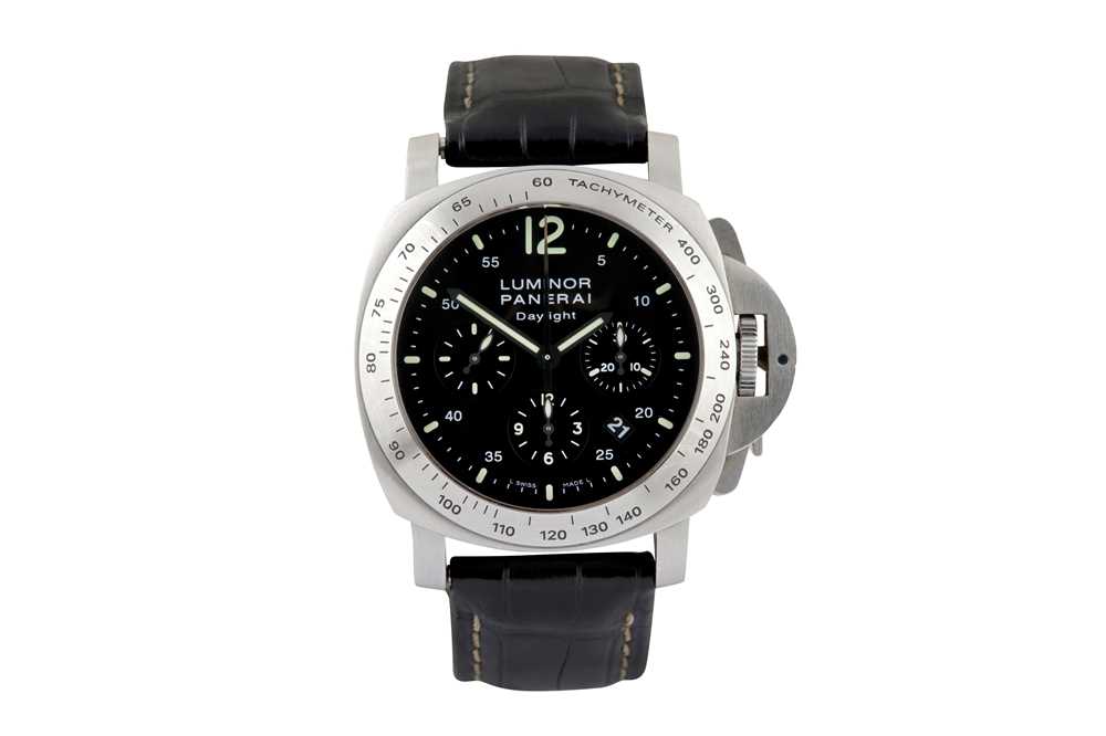 Lot 404 - PANERAI LUMINOR DAYLIGHT CHRONOGRAPH WRISTWATCH