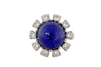 Lot 215 - A LAPIS LAZULI AND DIAMOND CLUSTER RING