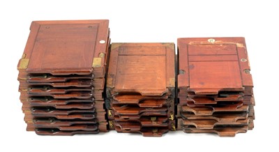 Lot 1016 - 14 5" x 4" and Quarter Plate Film/Plate Holders.
