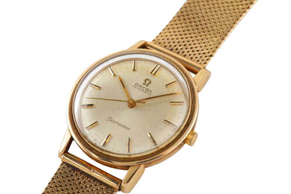 Lot 375 - OMEGA SEAMASTER BRACELET WATCH