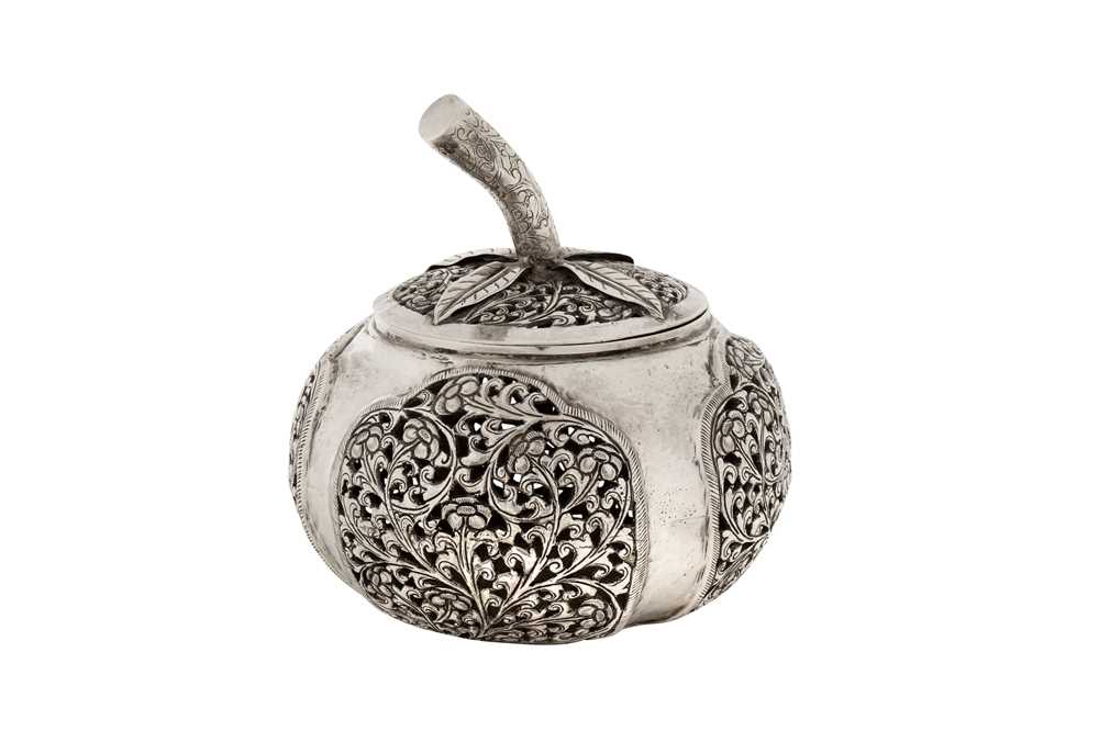 Lot 88 - A mid-20th century Indian unmarked silver box, probably Delhi circa 1960