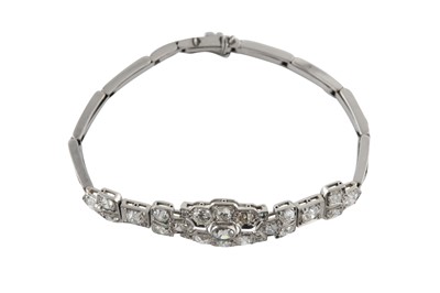 Lot 13 - A DIAMOND BRACELET