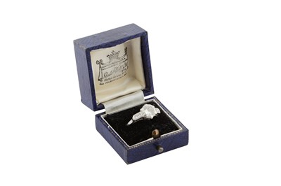 Lot 74 - A THREE-STONE DIAMOND RING