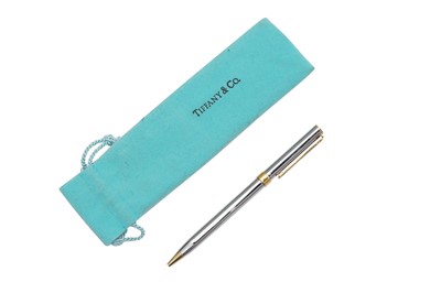 Lot 90 - A TIFFANY & CO T CLIP PEN