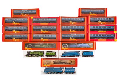 Lot 242 - A GROUP OF HORNBY OO GAUGE LOCOMOTIVES AND COACHES, ALL IN LMS LIVERY