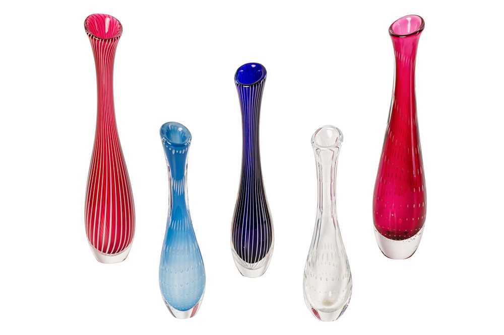 Lot 152 - VICKE LINDSTRAND (SWEDISH 1904-1983) FOR KOSTA BODA