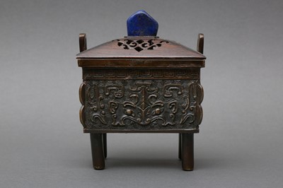 Lot 165 - A CHINESE BRONZE CENSER AND COVER WITH LAPIS LAZULI FINIAL