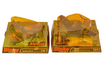 Lot 266 - TWO LATE DINKY AIRCRAFT IN BUBBLE PACKAGING