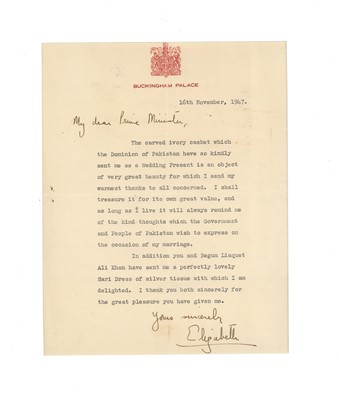 Lot 566 - Elizabeth II, Queen of the United Kingdom