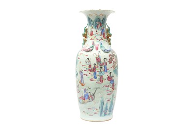 Lot 246 - A LARGE CHINESE FAMILLE-ROSE BALUSTER VASE