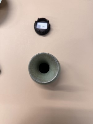 Lot 293 - A CHINESE LONGQUAN CELADON-GLAZED VASE, YUHUCHUNPING