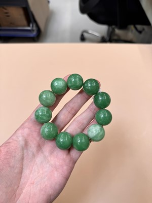 Lot 565 - A CHINESE JADE BRACELET