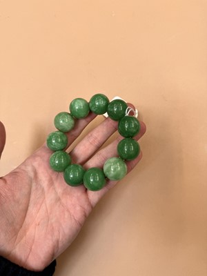 Lot 565 - A CHINESE JADE BRACELET