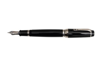 Lot 95 - A MONTBLANC BOHEME FOUNTAIN PEN