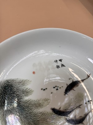 Lot 322 - TWO CHINESE 'FISH' DISHES AND A SMALL FAMILLE-ROSE BOWL