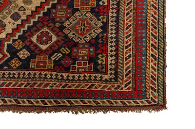 Lot 91 - AN ANTIQUE QASHQAI RUG, SOUTH-WEST PERSIA