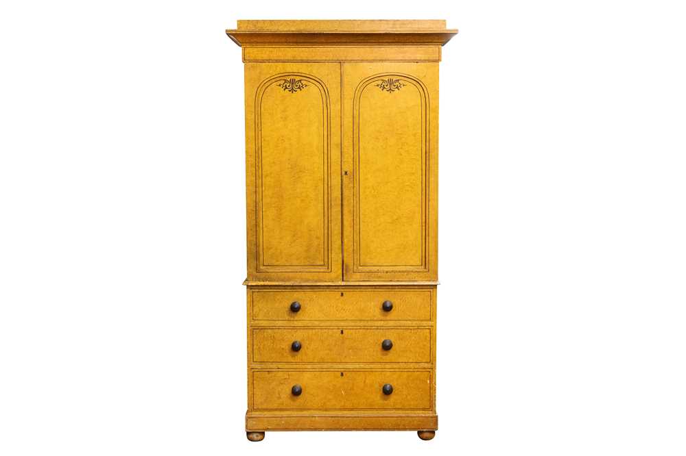 Lot 418 A VICTORIAN LINEN PRESS