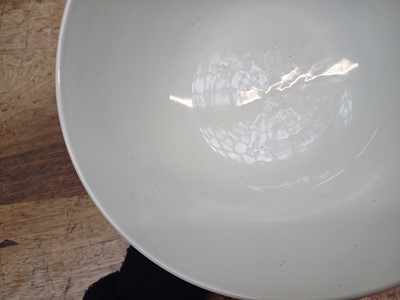 Lot 12 - A RARE CHINESE BLUE AND WHITE 'MASTER OF THE ROCKS' BOWL